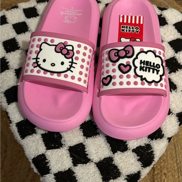 Hello Kitty Woman Sandals Slide Ons - Picture 2 of 3